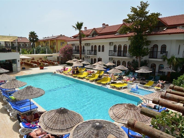 Imagen general del Hotel Golden Life Resort and Spa. Foto 4