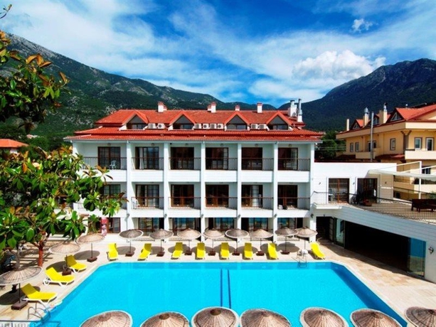 Imagen general del Hotel Golden Life Resort and Spa. Foto 7