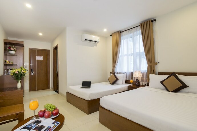 Imagen general del Hotel Golden Light. Foto 9