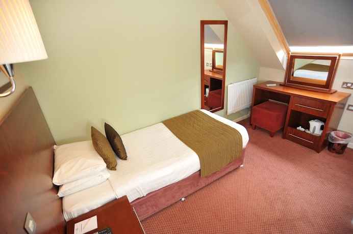 Imagen de la habitación del Hotel Golden Lion. Foto 2