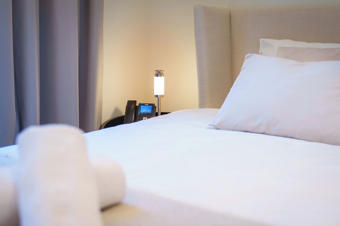 Imagen de la habitación del Hotel Golden Lisbon. Foto 12