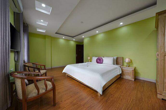 Imagen de la habitación del Hotel Golden Lotus Airport. Foto 15