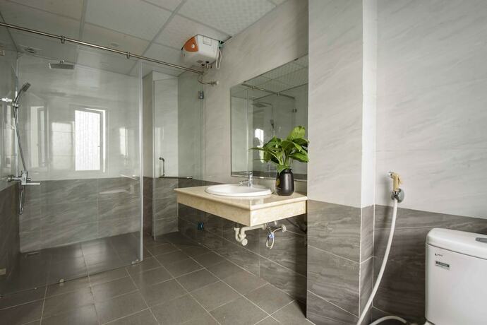 Imagen general del Hotel Golden Lotus Airport. Foto 11