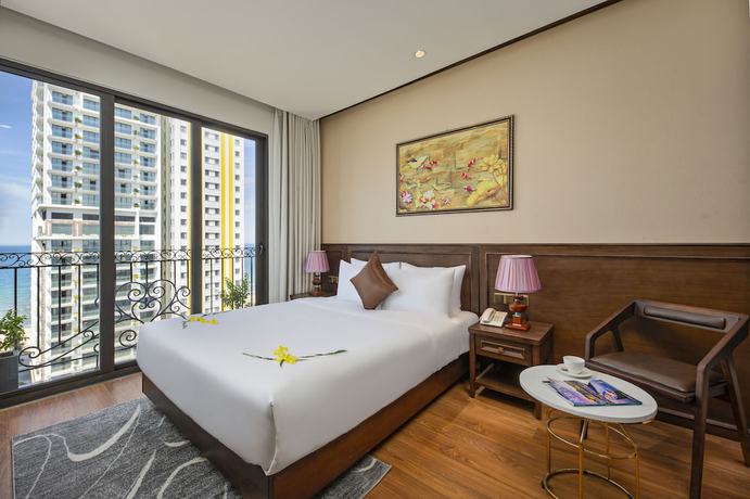 Imagen de la habitación del Hotel Golden Lotus Da Nang. Foto 5