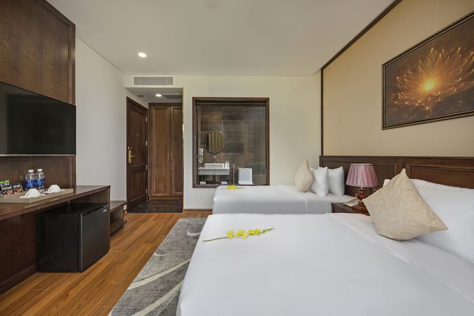 Imagen de la habitación del Hotel Golden Lotus Da Nang. Foto 13