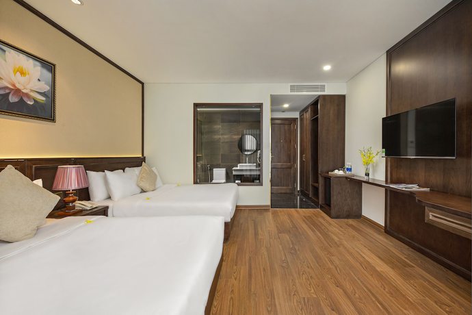 Imagen de la habitación del Hotel Golden Lotus Da Nang. Foto 15