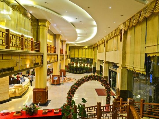 Imagen general del Hotel Golden Lotus Herton Seaview Hotel. Foto 8