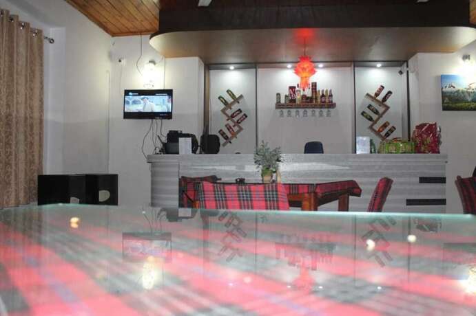 Imagen general del Hotel Golden Mahseer Riverside Resort. Foto 9