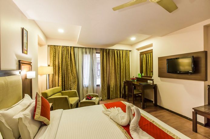 Imagen de la habitación del Hotel Golden Manor. Foto 6