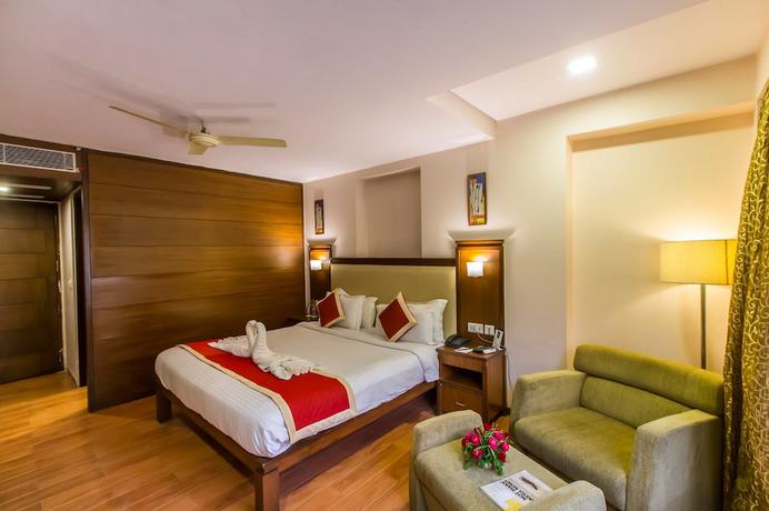 Imagen de la habitación del Hotel Golden Manor. Foto 7
