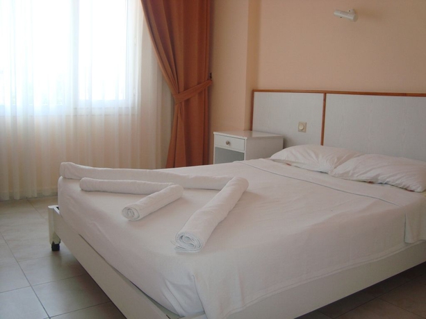Imagen general del Hotel Golden Moon Apart. Foto 4