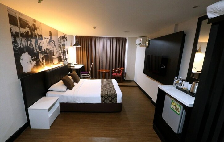 Imagen de la habitación del Hotel Golden Nasmir. Foto 19