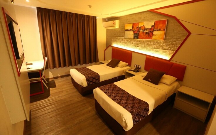Imagen de la habitación del Hotel Golden Nasmir. Foto 24