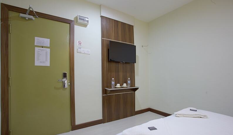 Imagen general del Hotel Golden Night, Petaling Jaya. Foto 9