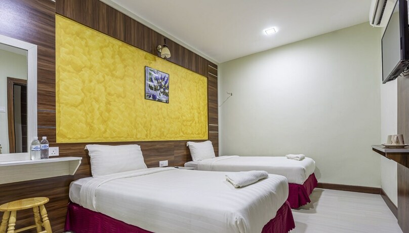 Imagen de la habitación del Hotel Golden Night, Petaling Jaya. Foto 23