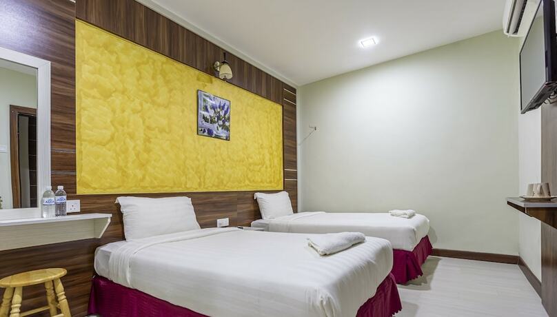 Imagen de la habitación del Hotel Golden Night, Petaling Jaya. Foto 26