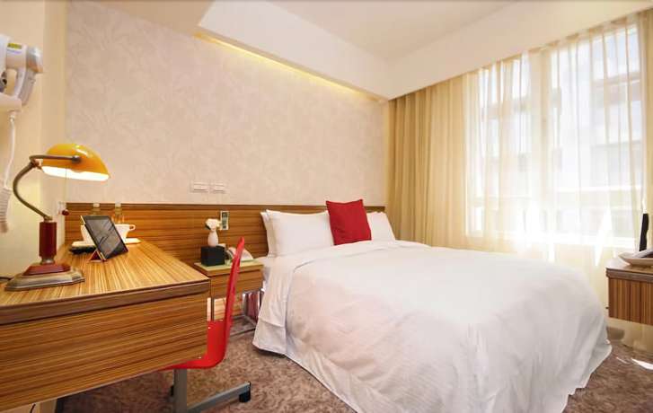 Imagen de la habitación del Hotel Golden, Nuevo Taip&eacute;i. Foto 5