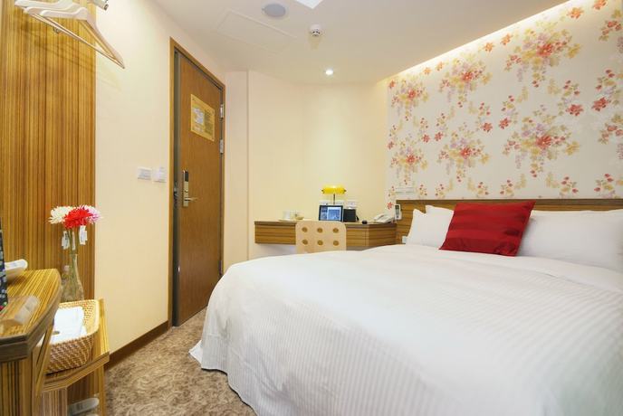 Imagen de la habitación del Hotel Golden, Nuevo Taip&eacute;i. Foto 15