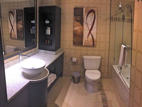 Imagen de la habitación del Hotel Golden Nugget Biloxi. Foto 3