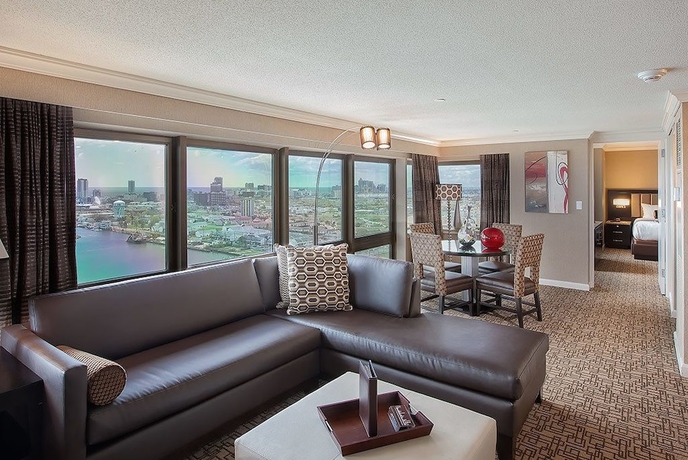 Imagen de la habitación del Hotel Golden Nugget. Foto 13