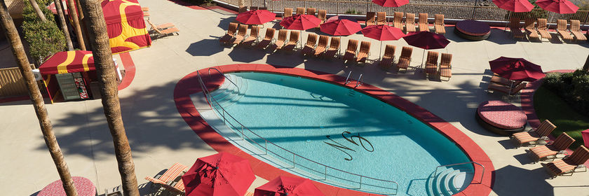 Imagen de la piscina del Hotel Golden Nugget Laughlin. Foto 9