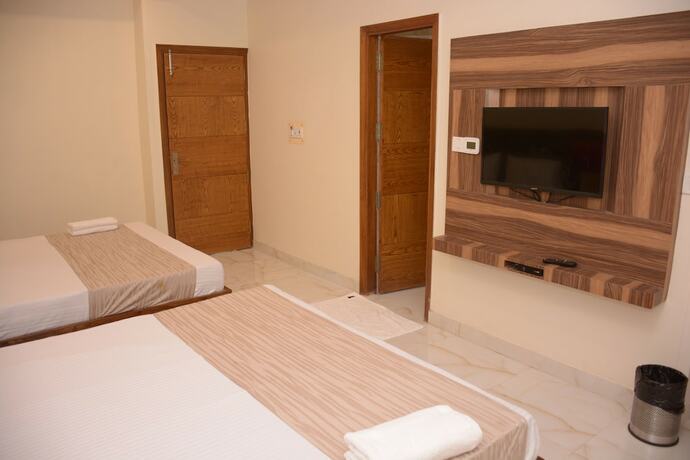 Imagen de la habitación del Hotel Golden Oasis Delhi. Foto 16