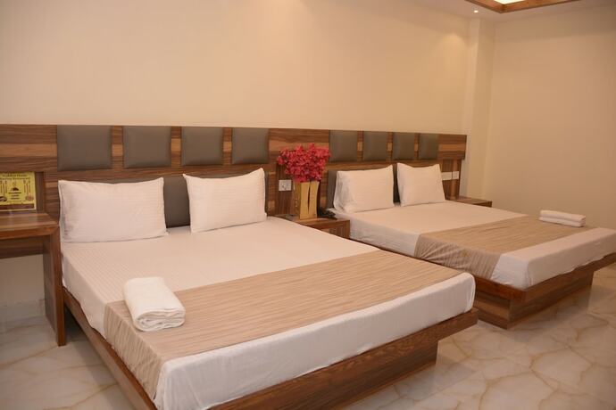 Imagen de la habitación del Hotel Golden Oasis Delhi. Foto 19