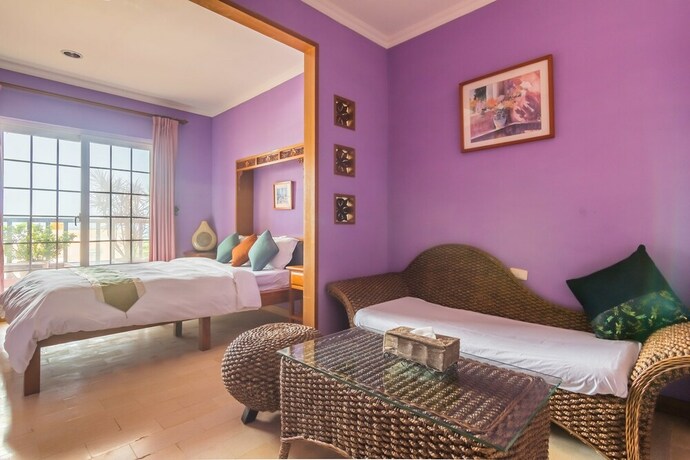 Imagen de la habitación del Hotel Golden Ocean Azure. Foto 23