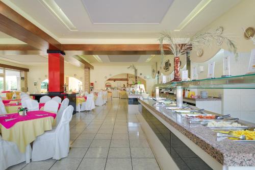 Imagen general del Hotel Golden Odyssey. Foto 3