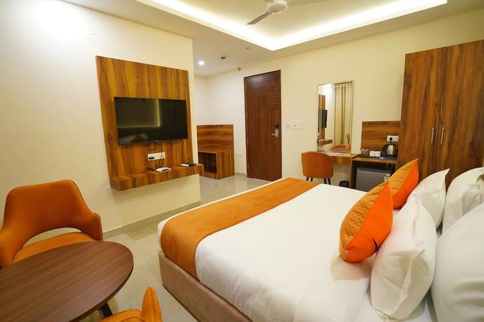 Imagen de la habitación del Hotel Golden Orchard. Foto 18