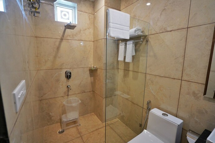 Imagen de la habitación del Hotel Golden Orchard. Foto 24