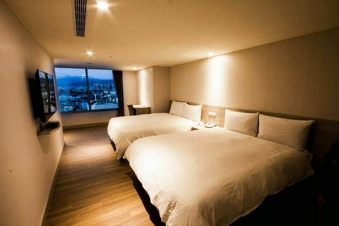 Imagen de la habitación del Hotel Golden Pacific - Taichung. Foto 14