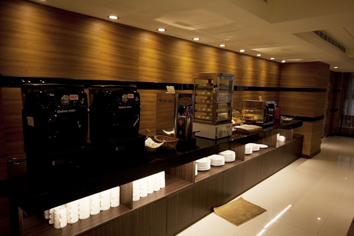 Imagen del bar/restaurante del Hotel Golden Pacific - Taichung. Foto 8