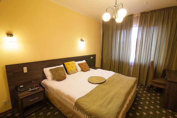 Imagen de la habitación del Hotel Golden Palace. Foto 10