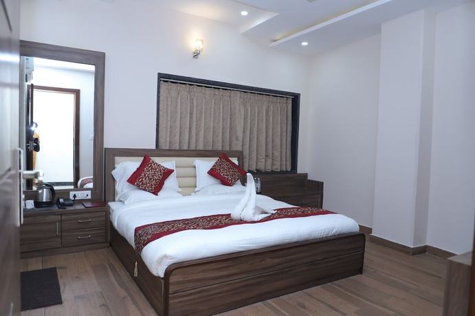 Imagen de la habitación del Hotel Golden Palace, Gwalior. Foto 12