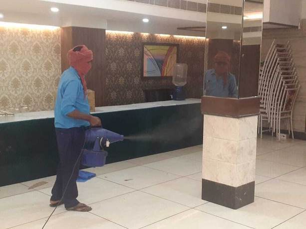 Imagen de los interiores del Hotel Golden Palace, Gwalior. Foto 20