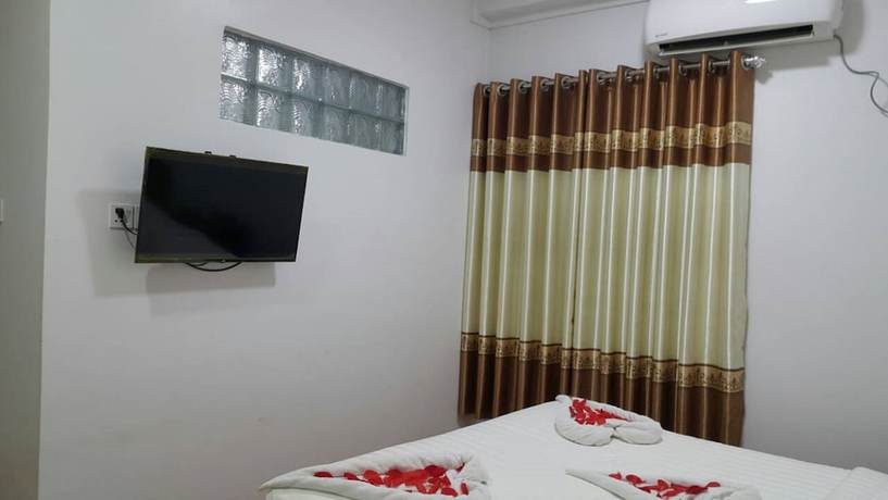 Imagen de la habitación del Hotel Golden Palace Hpa An. Foto 9