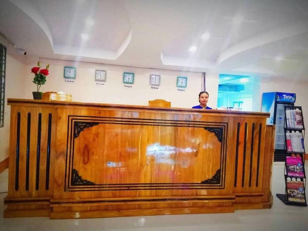 Imagen de los interiores del Hotel Golden Palace Hpa An. Foto 19