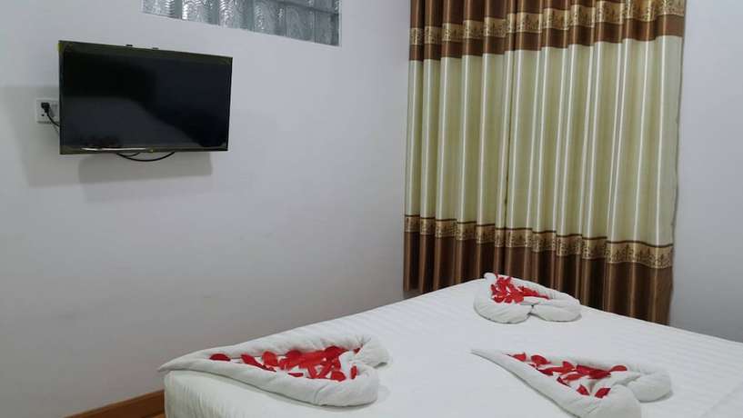 Imagen de la habitación del Hotel Golden Palace Hpa An. Foto 13