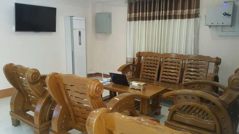 Imagen de los interiores del Hotel Golden Palace Hpa An. Foto 20