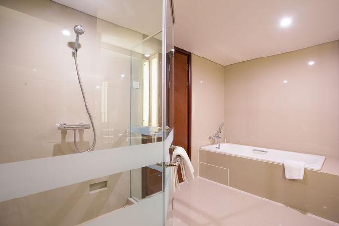 Imagen de la habitación del Hotel Golden Palace Lombok. Foto 5
