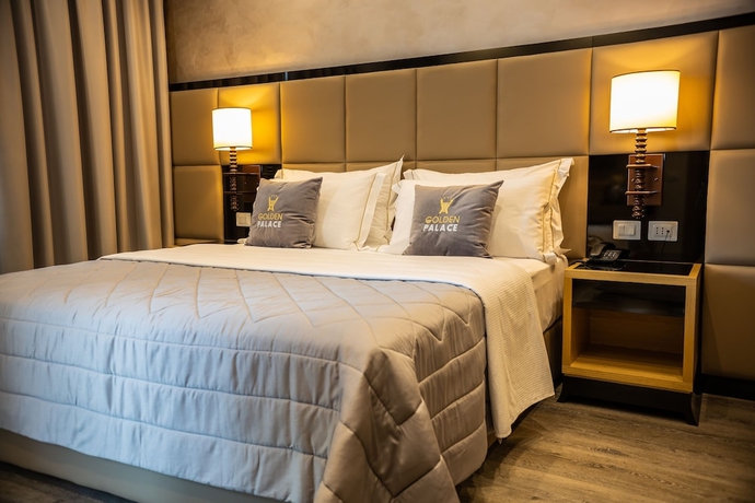 Imagen de la habitación del Hotel Golden Palace, Shkoder. Foto 6