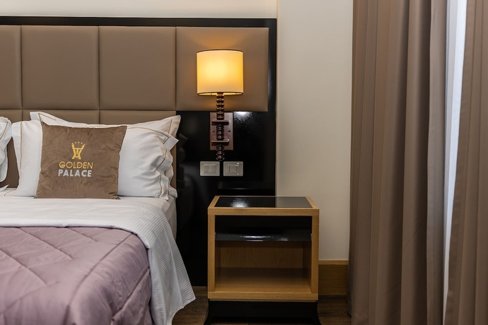 Imagen de la habitación del Hotel Golden Palace, Shkoder. Foto 14