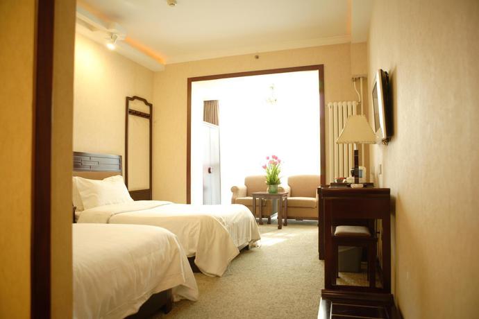 Imagen de la habitación del Hotel Golden Palace Silver Street. Foto 9