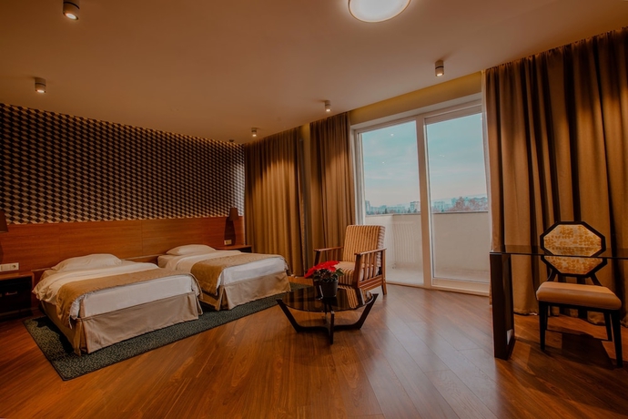 Imagen de la habitación del Hotel Golden Palace, Tbilisi. Foto 7