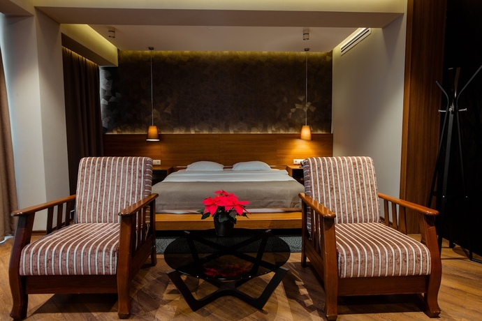 Imagen de la habitación del Hotel Golden Palace, Tbilisi. Foto 9