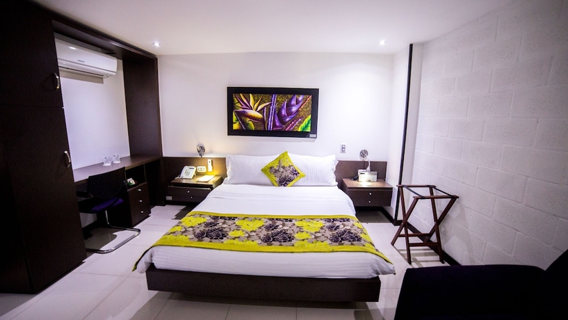 Imagen general del Hotel Golden Palermo. Foto 8