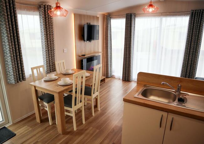 Imagen de la habitación del Hotel Golden Palm Resort, Chapel St Leonards. Foto 12