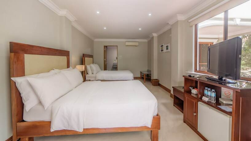 Imagen general del Hotel Golden Palm Resort. Foto 11