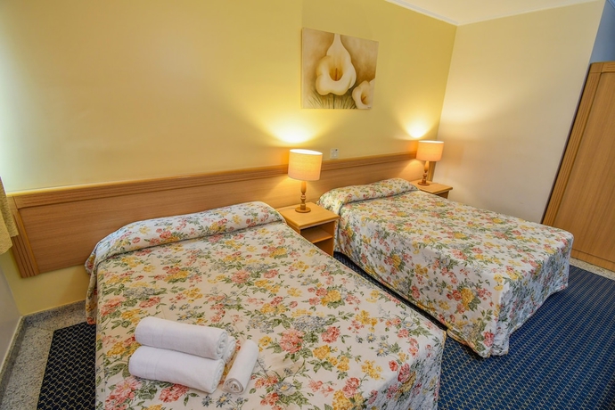 Imagen de la habitación del Hotel Golden Park All Inclusive Po&ccedil;os De Caldas. Foto 10